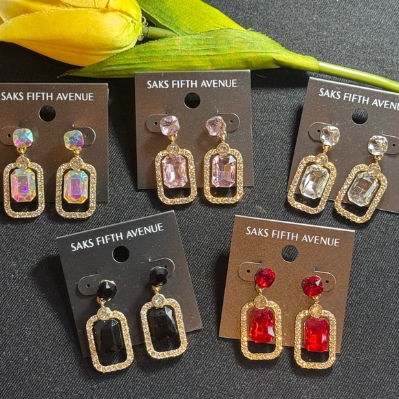 Saks Fifth Avenue Crystal Gold Statement Earrings 1.5in - Picture 7 of 14